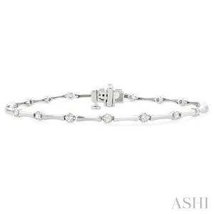 1/2 ctw Bamboo Internodes Round Cut Diamond Fashion Bracelet in 14K White Gold