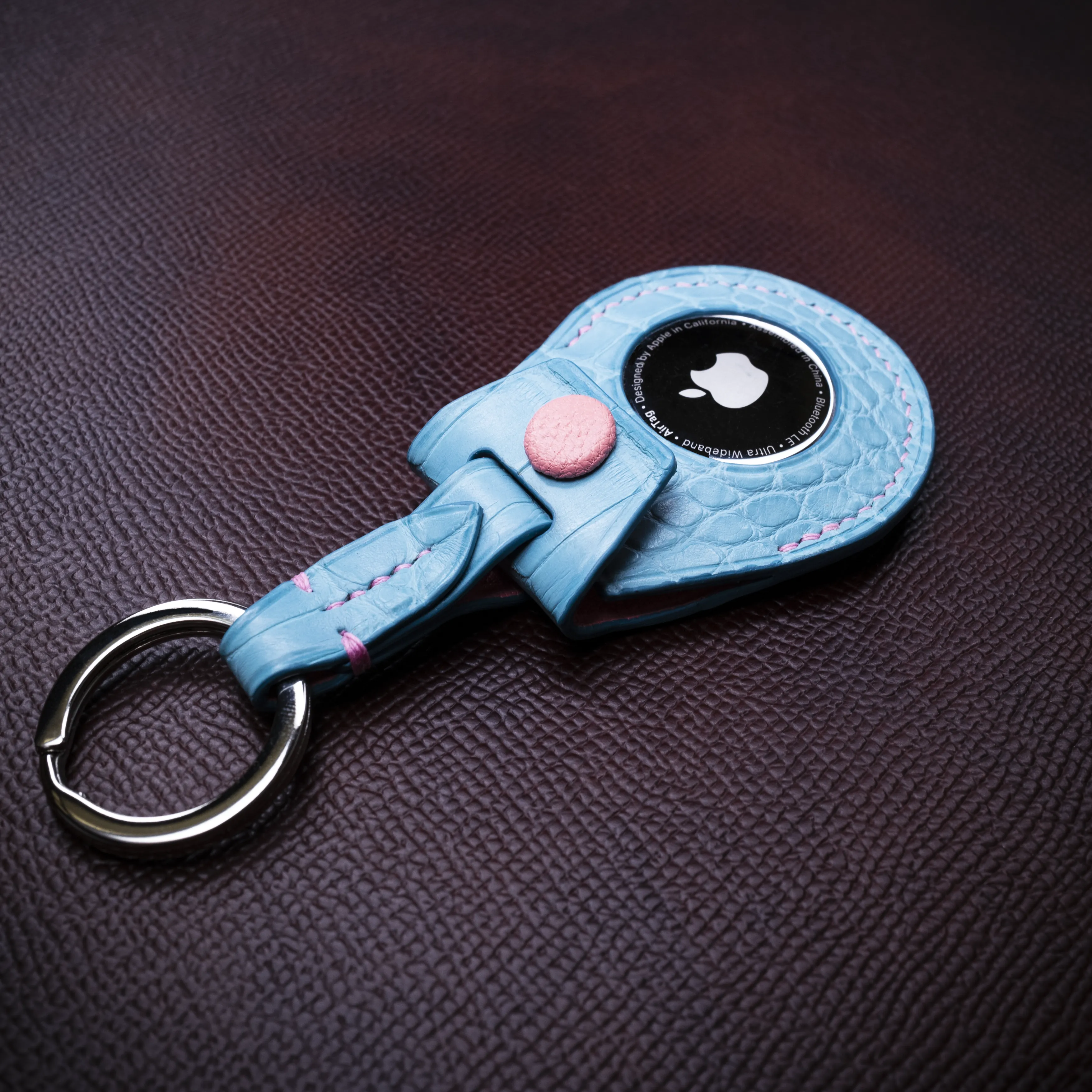 American Alligator French Chèvre Apple AirTag Snap Key Ring Case