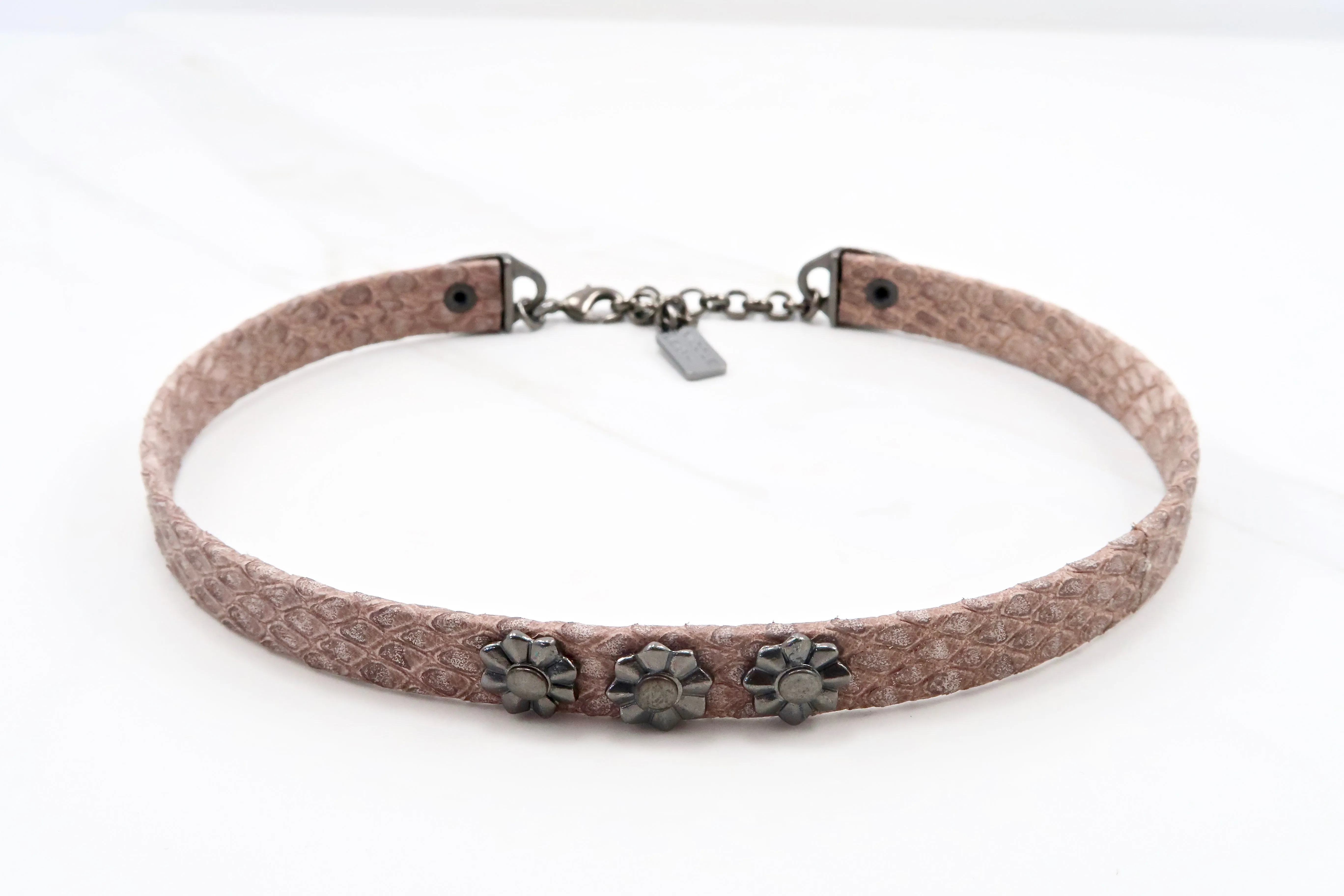 BAILEY gunmetal
