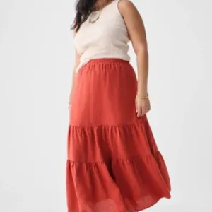 Brand new with tags Faherty Cala Tiered Maxi Skirt