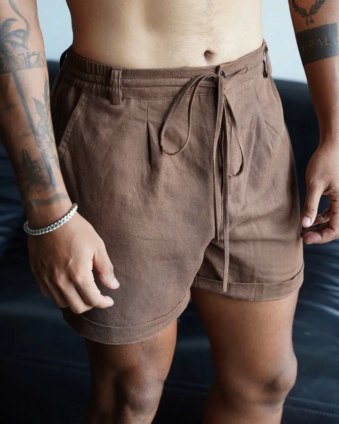 BROWN LINEN SHORTS