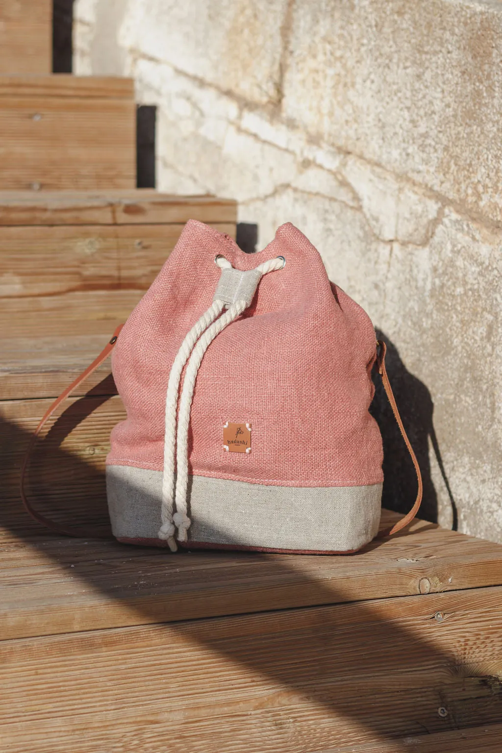 Bucket bag: rose (seconds)