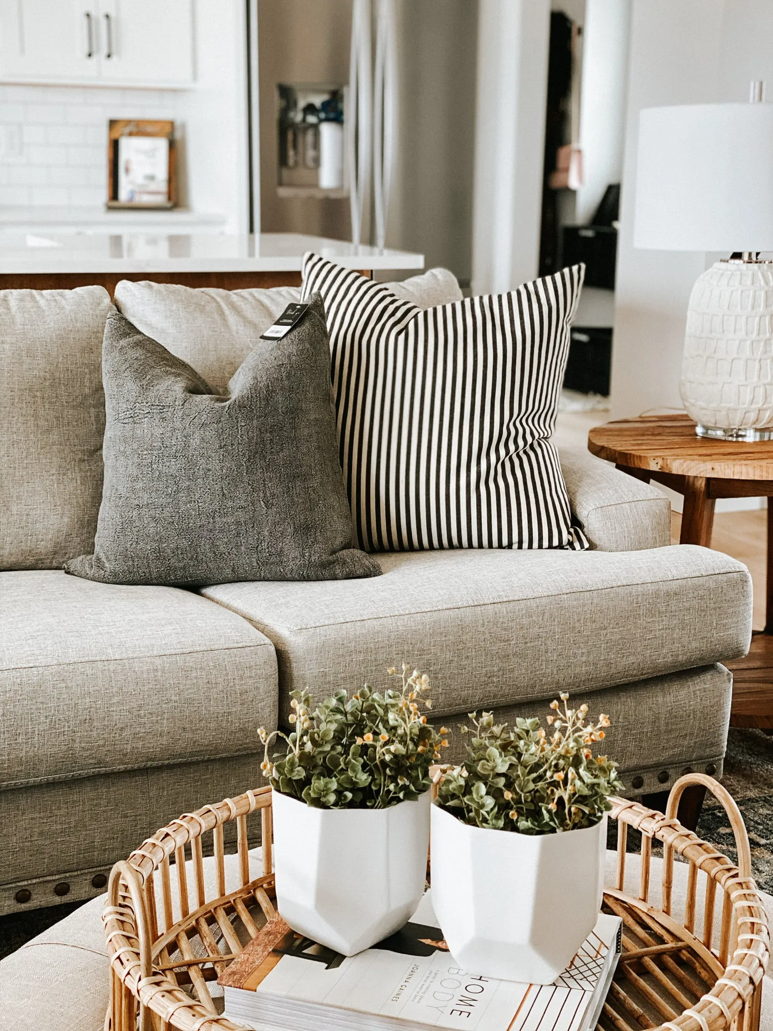 Caelina Table Lamp
