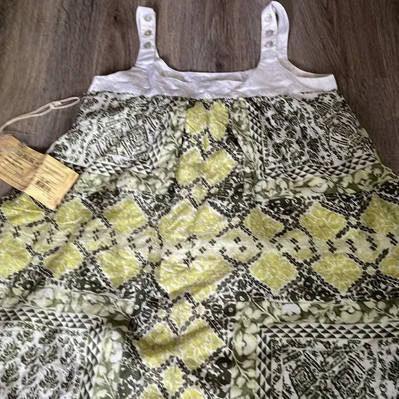 Da-Dang Dress Size Small