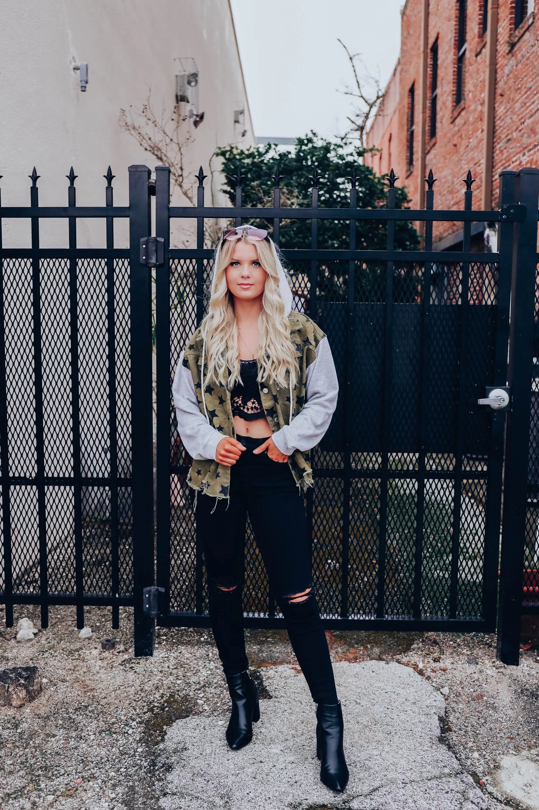 Desert Star Camo Jacket - Olive S-3X