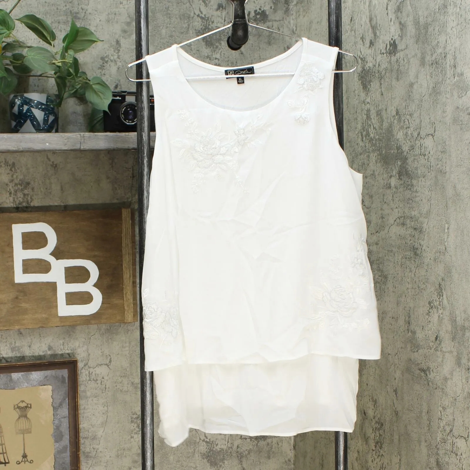 DG2 by Diane Gilman Women's Embroidered Easy Tank Top Ivory XL