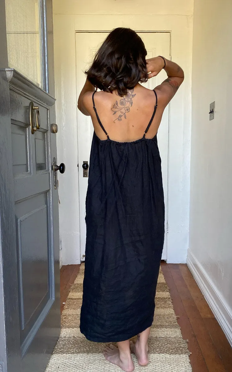 Drawstring Dress in Noir Washed Linen