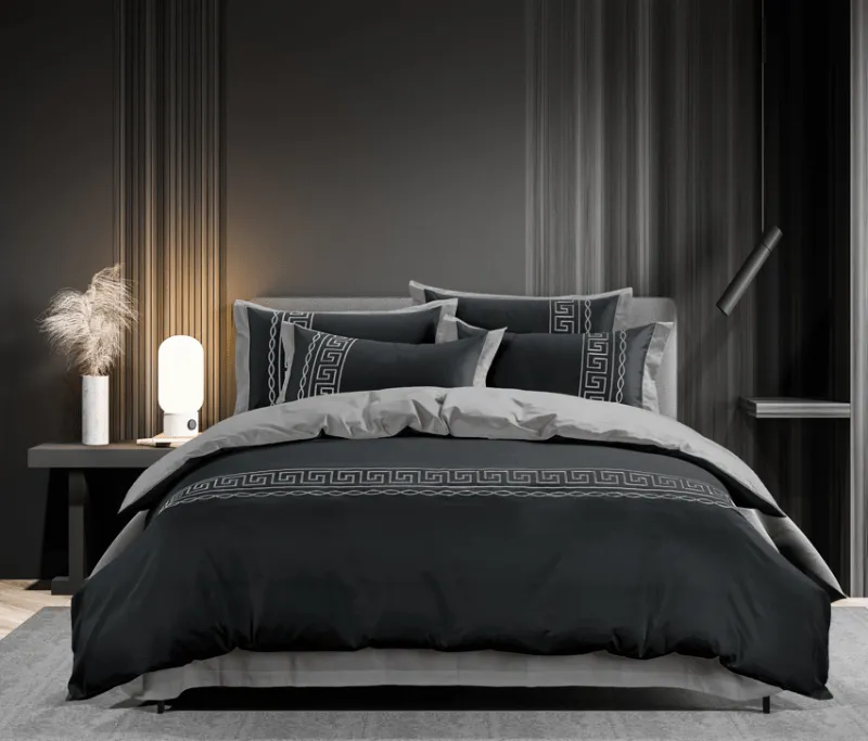 Egyptian Cotton 400 Thread Count  Donatella Black & Silver Duvet Cover Set