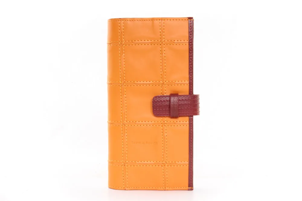 Fire & Hide Travel Wallet - Cognac