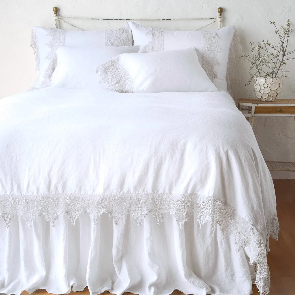 Frida Pillowcase - White - Standard