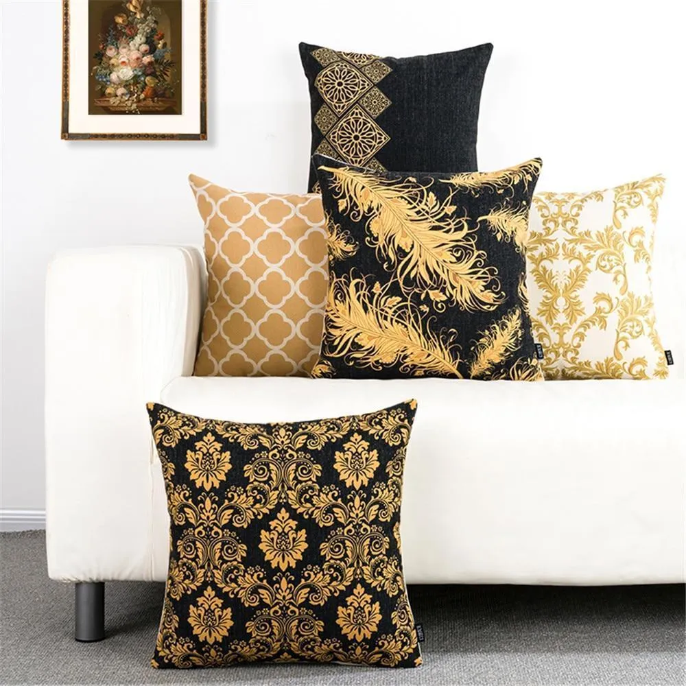 Geometric Throw Cushion Cover