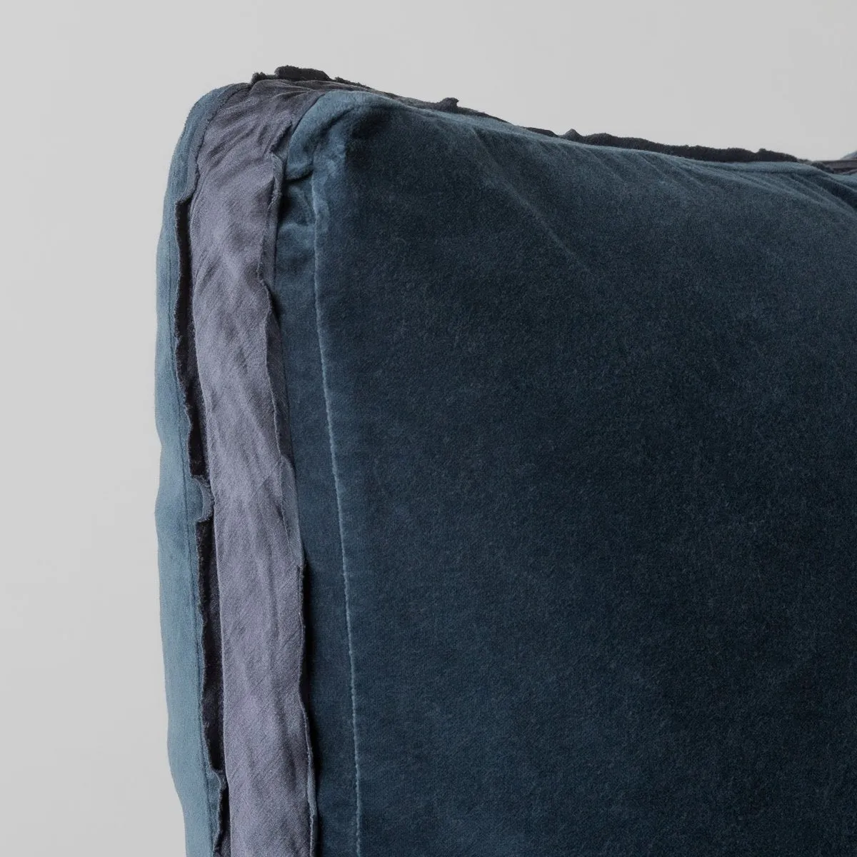 Harlow 24x24 Pillow - Midnight