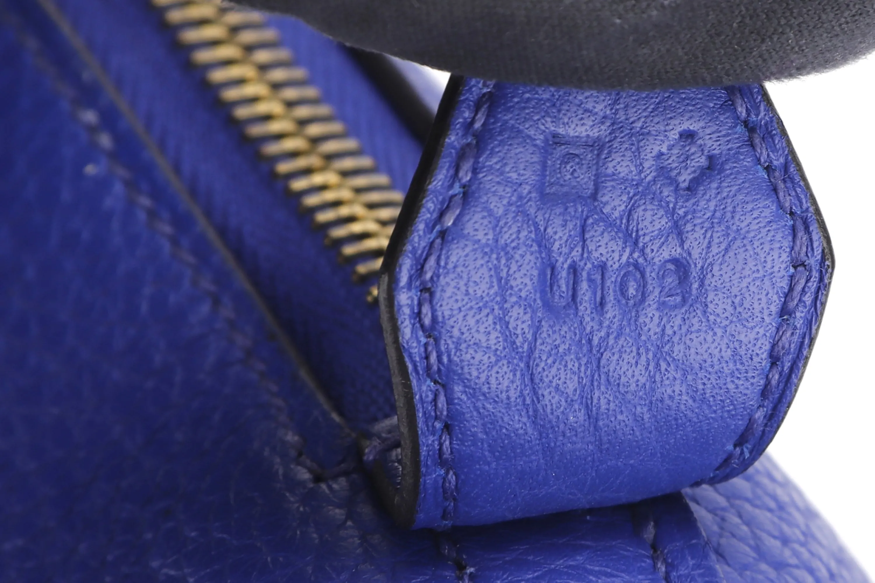 HERMES BOLIDE 31 [STAMP Q SQUARE (2013)] ELECTRIC BLEU CLEMENCE LEATHER GOLD HARDWARE, WITH STRAP, KEYS, LOCK, DUST COVER & BOX