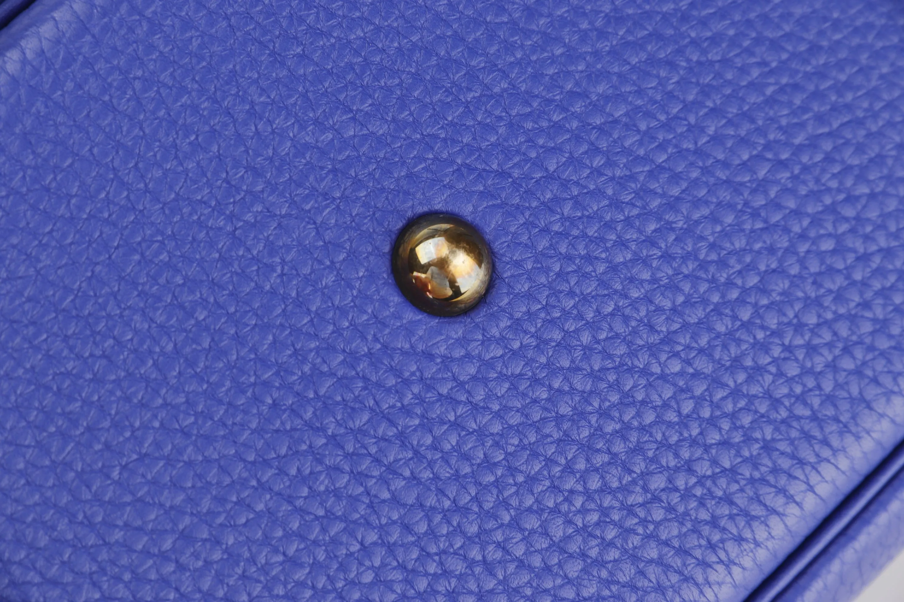 HERMES BOLIDE 31 [STAMP Q SQUARE (2013)] ELECTRIC BLEU CLEMENCE LEATHER GOLD HARDWARE, WITH STRAP, KEYS, LOCK, DUST COVER & BOX