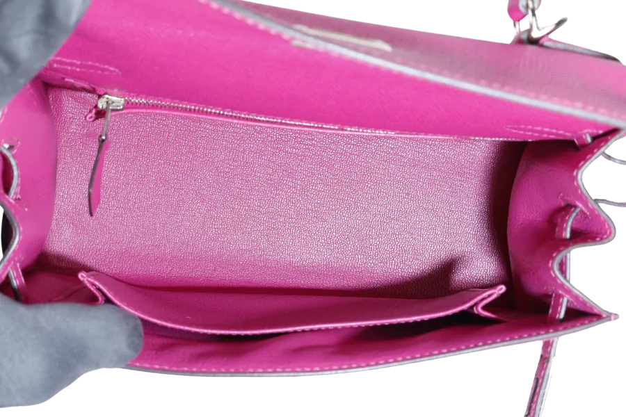HERMES KELLY 25 SELLIER ROSE POUPRE EPSOM SILVER HARDWARE STAMP A (2017) WITH DUST COVER, LOCK & KEYS, STRAPS AND RAINCOAT