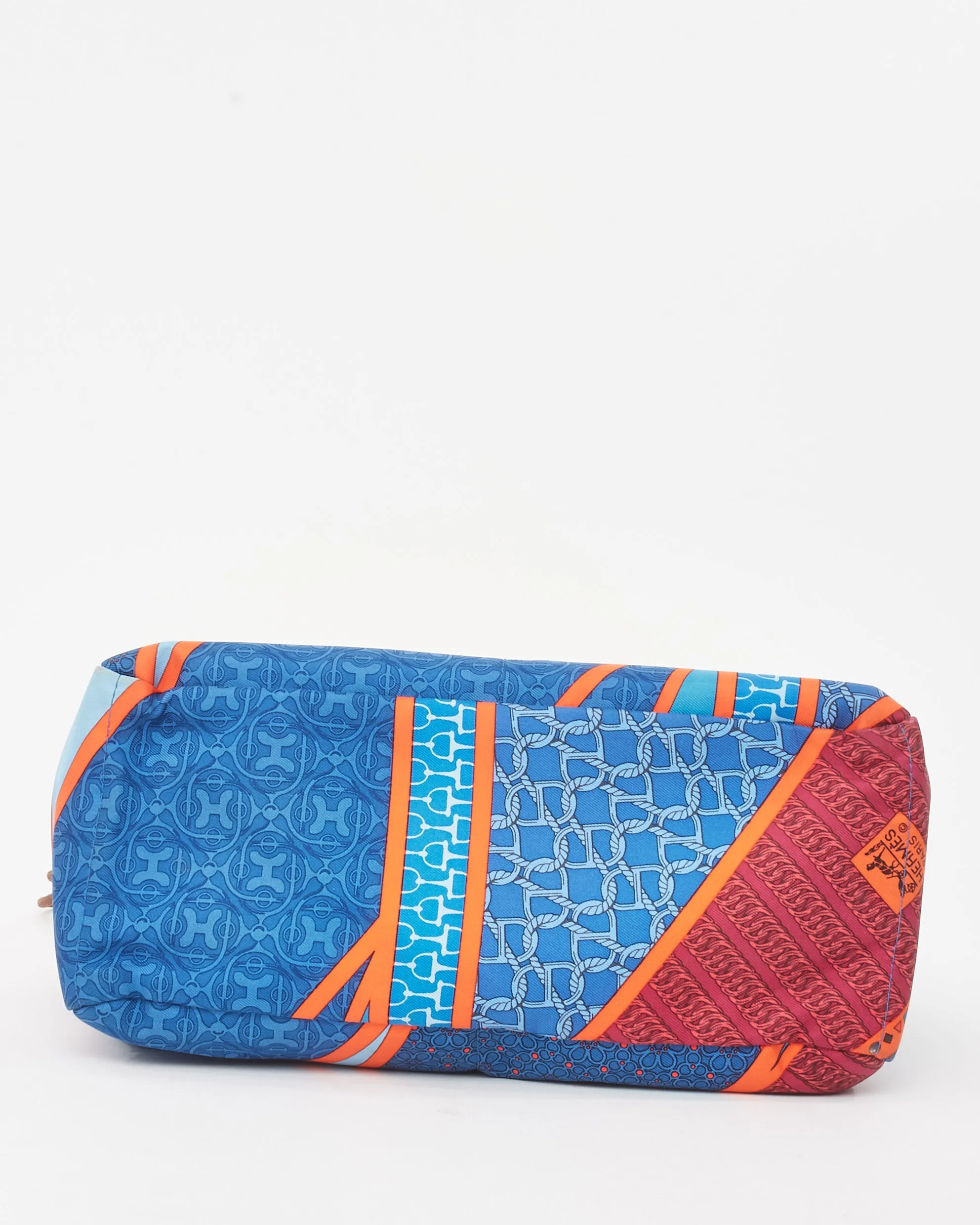 Hermès Blue & Multi Graphic Silk Fourbi 25 Pouch