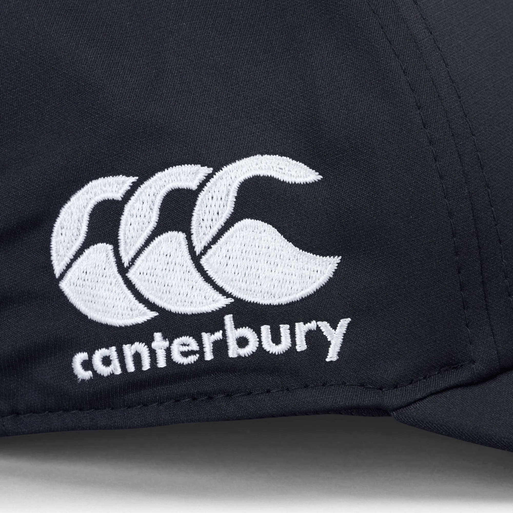 Ireland 24 Tech Logo Cap by Canterbury