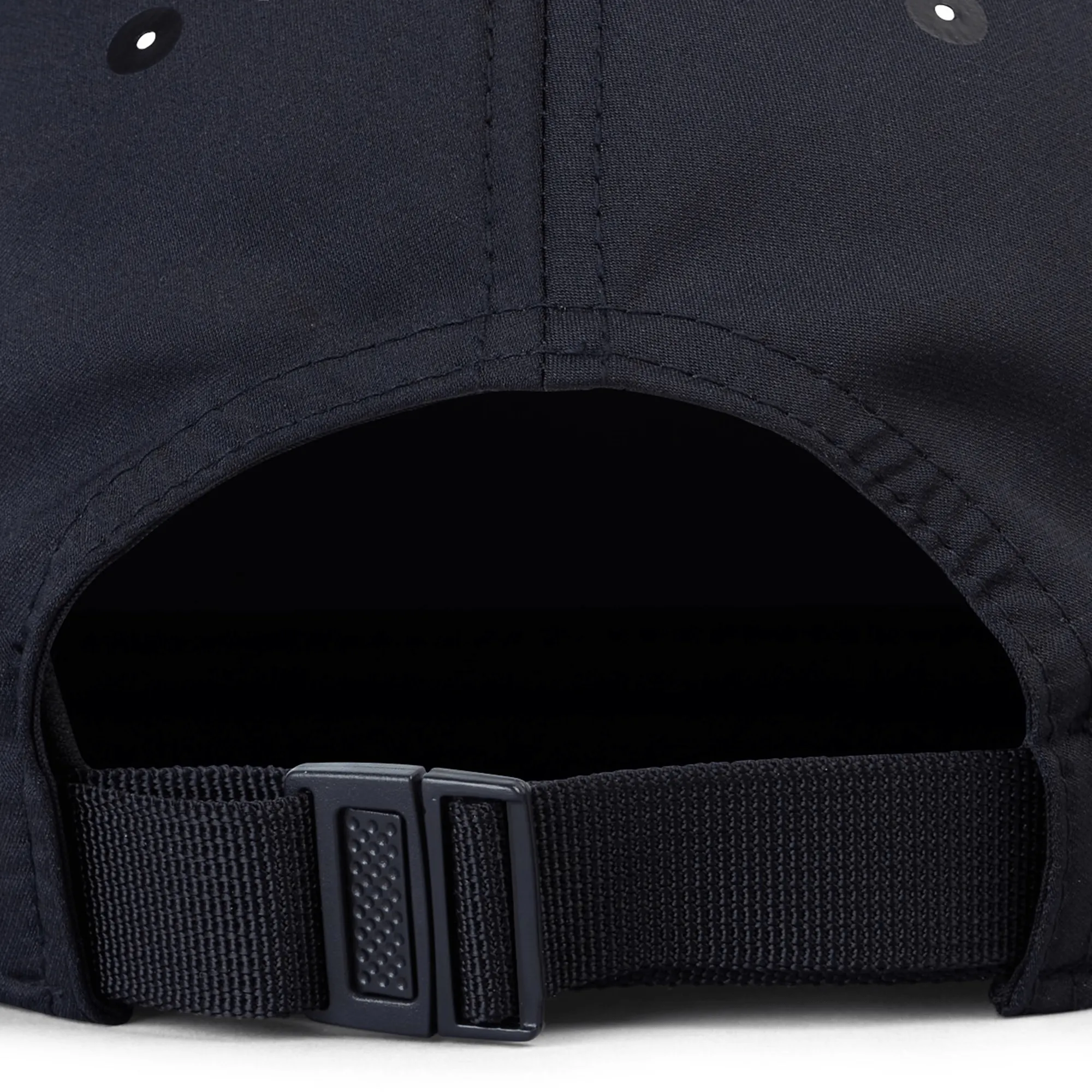 Ireland 24 Tech Logo Cap by Canterbury