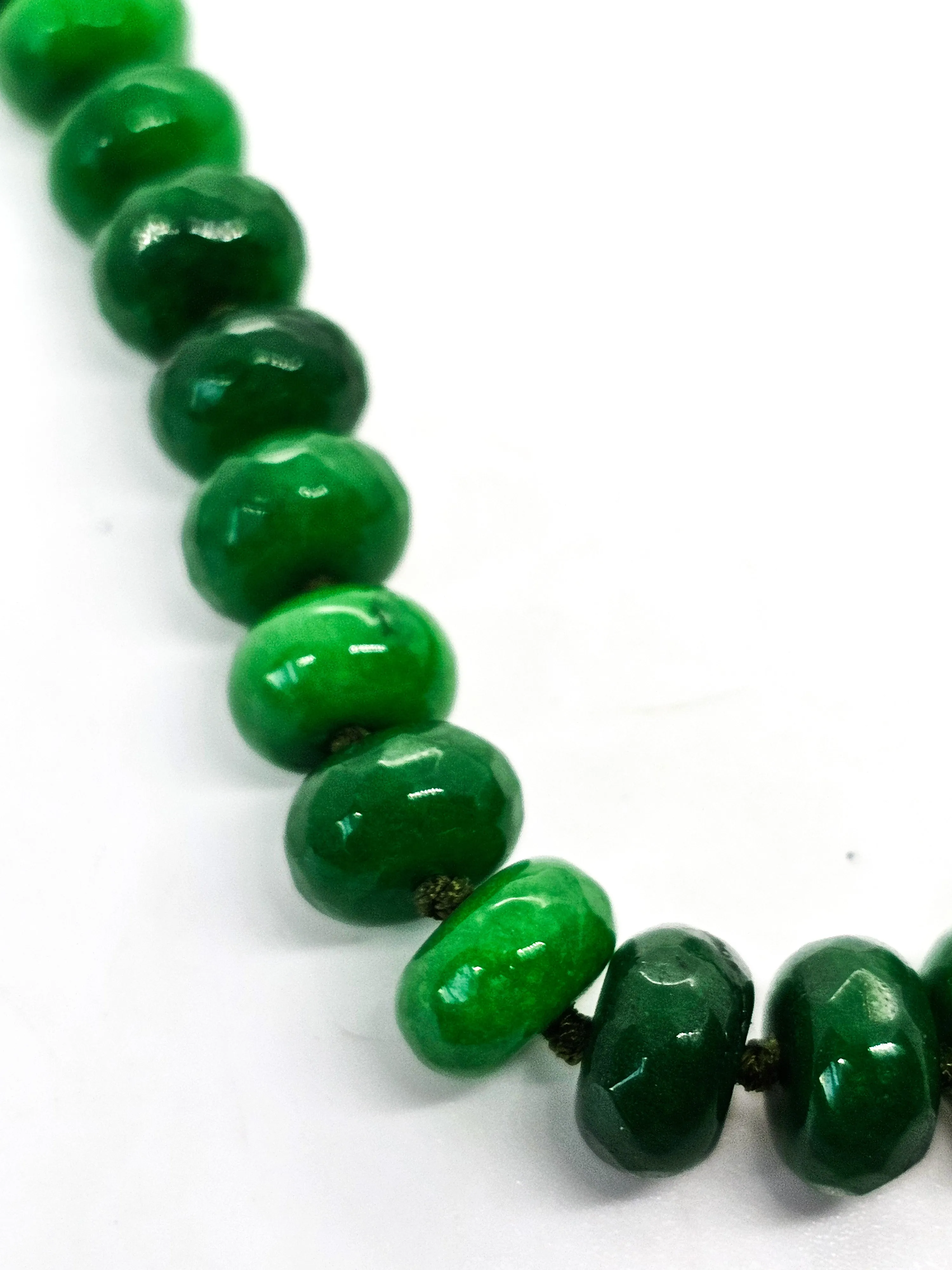 Iris and Lilly Emerald beaded rondelle cut silk strung silver plated necklace