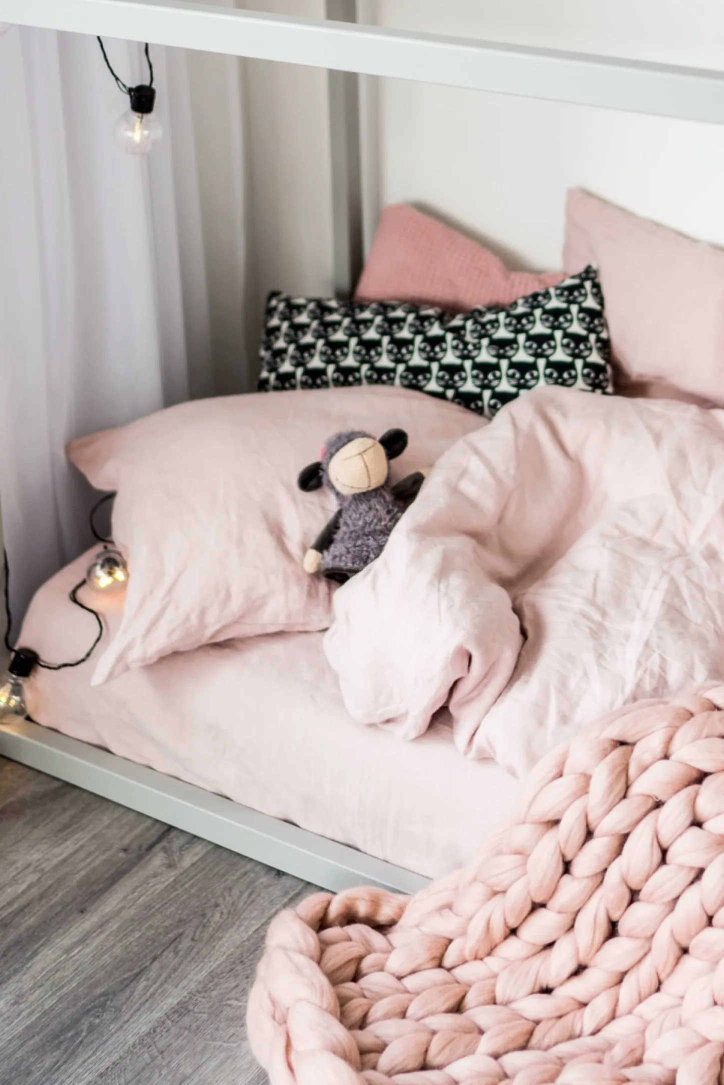 Kids pillowcase - pink
