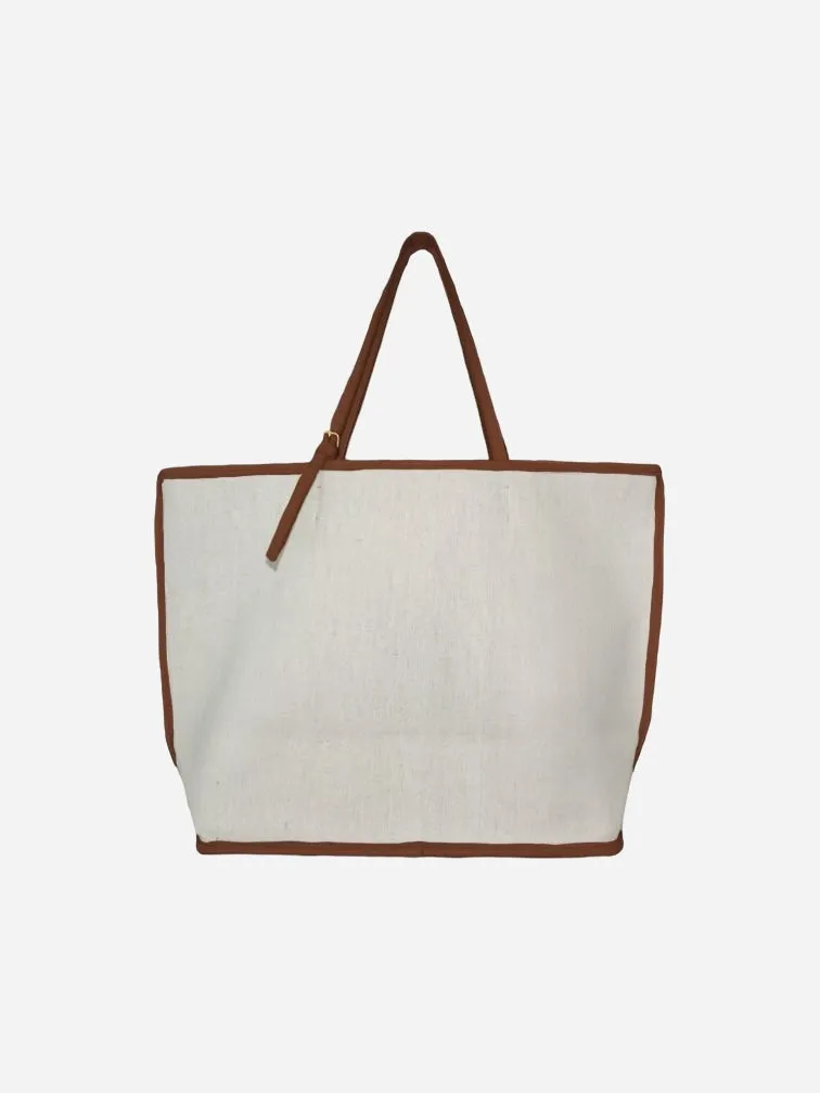 Large Shopper in Sand (Chestnut Trim)