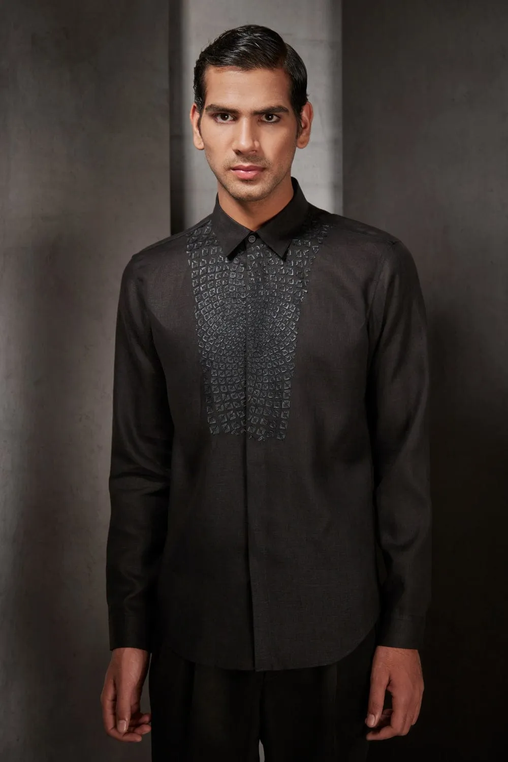 Linen Applique Shirt