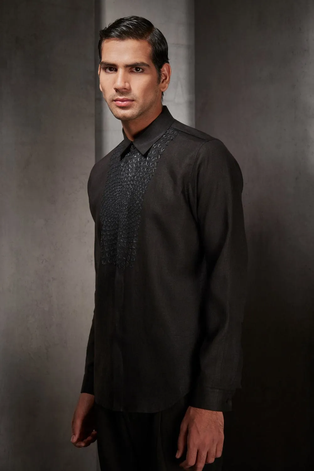 Linen Applique Shirt