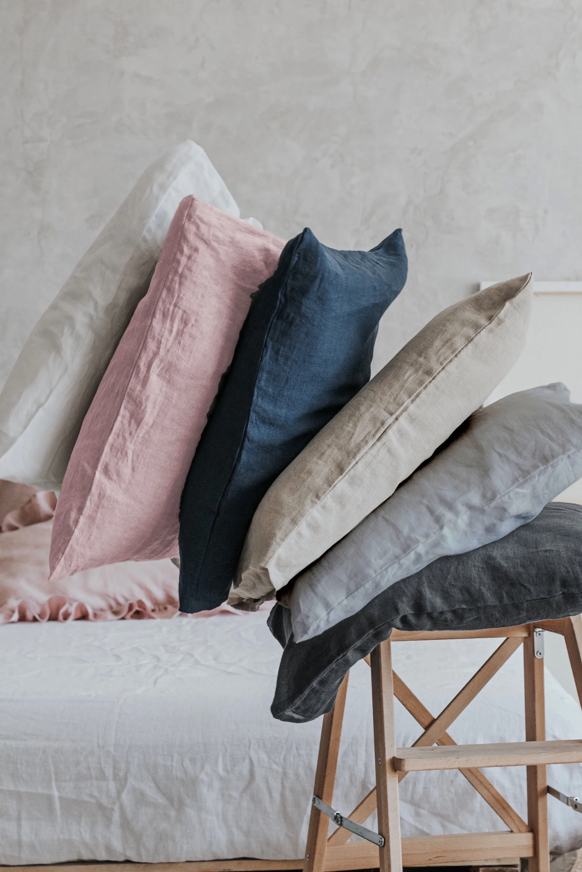 Linen pillowcase - dark gray