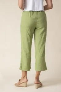 Linen Solid Pleat Button Capri