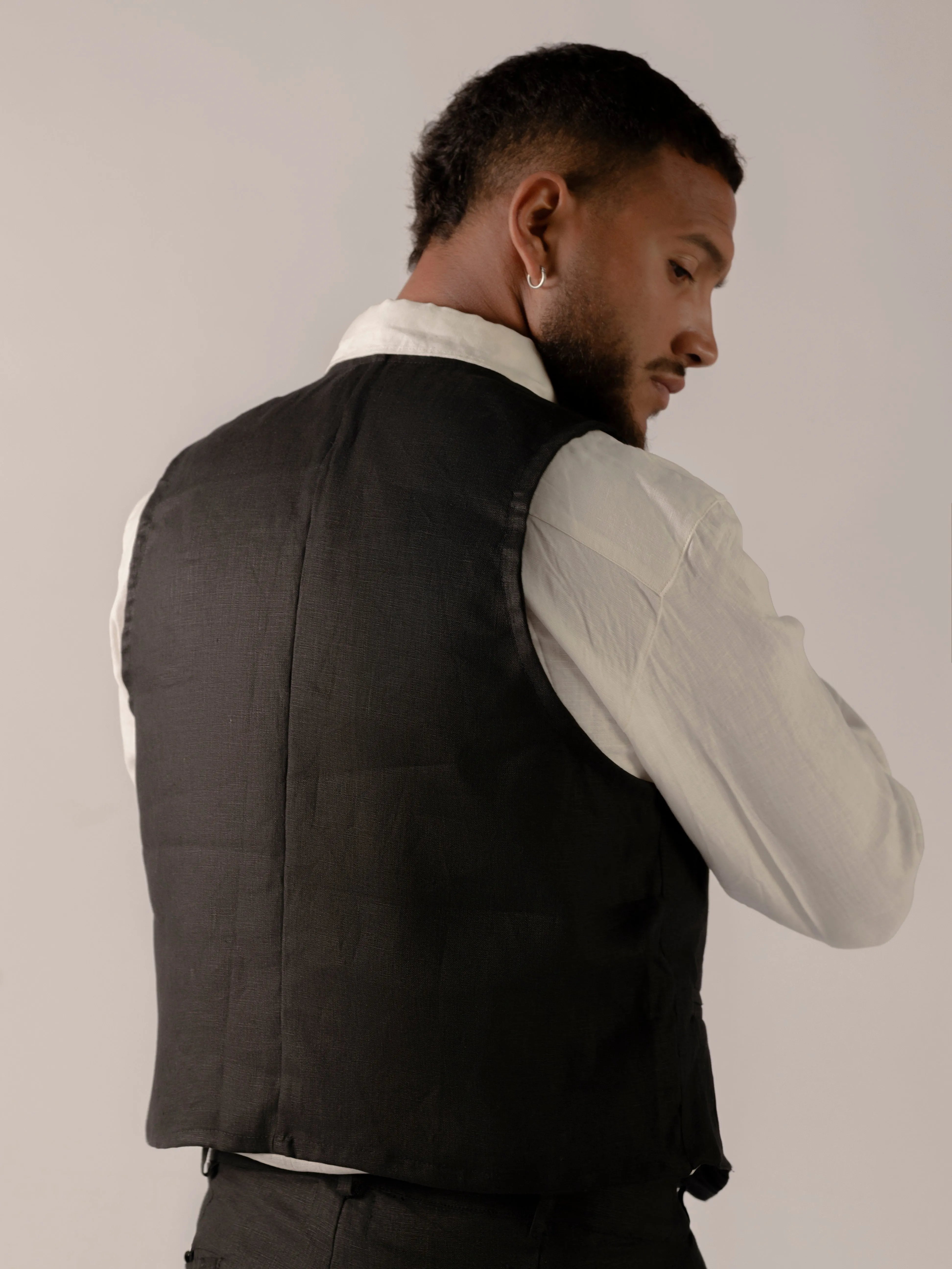 LONDON Vest