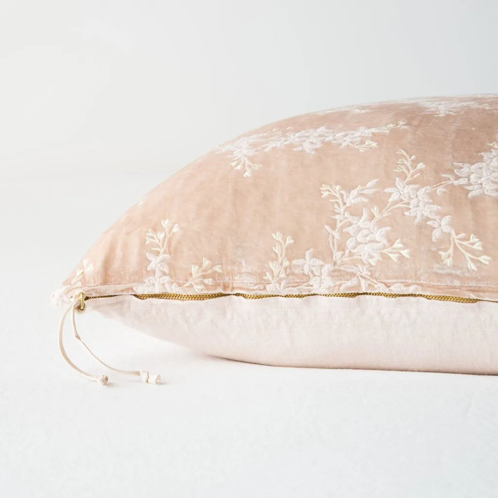 Lynette 24x24 Pillow - Pearl