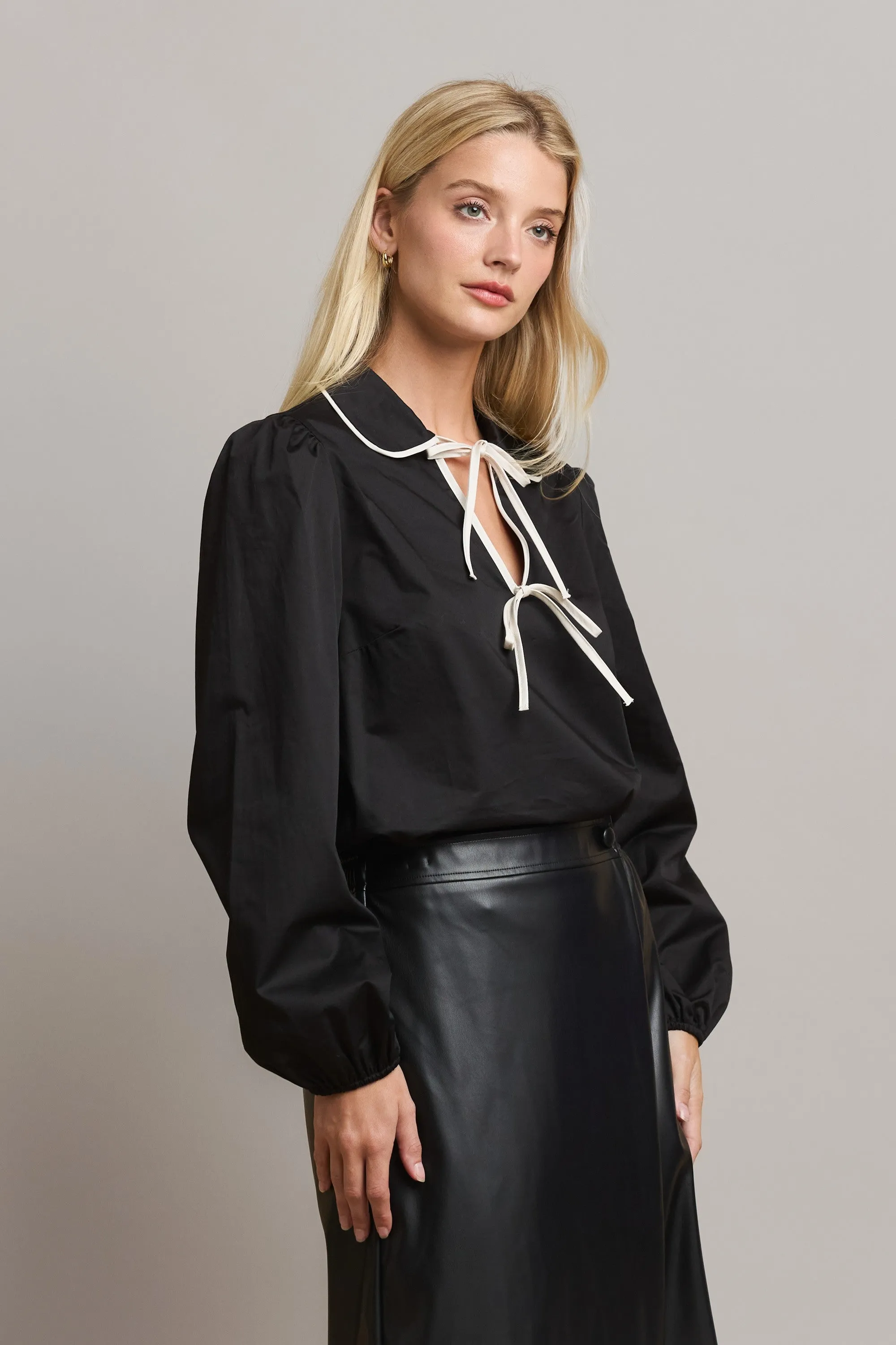 Mack Bow Top