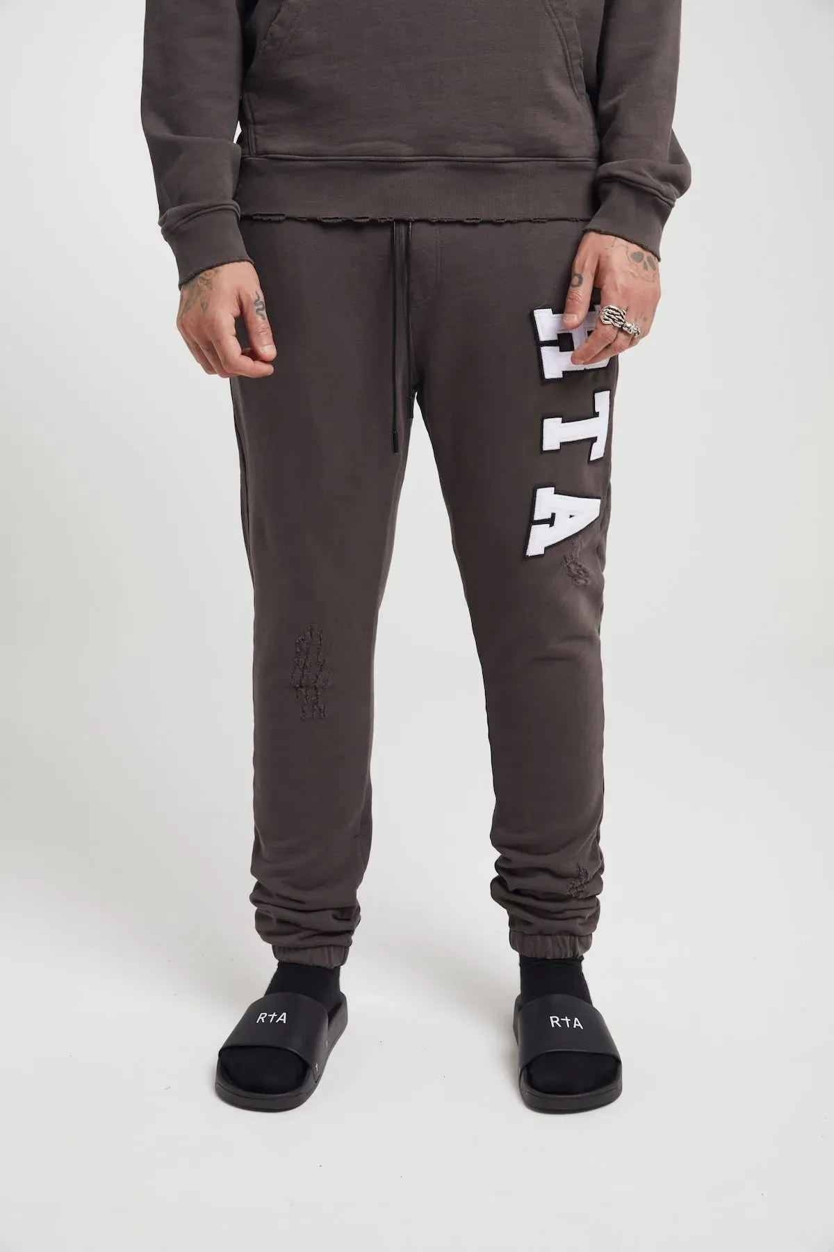 Men's Markus Damage Outfit