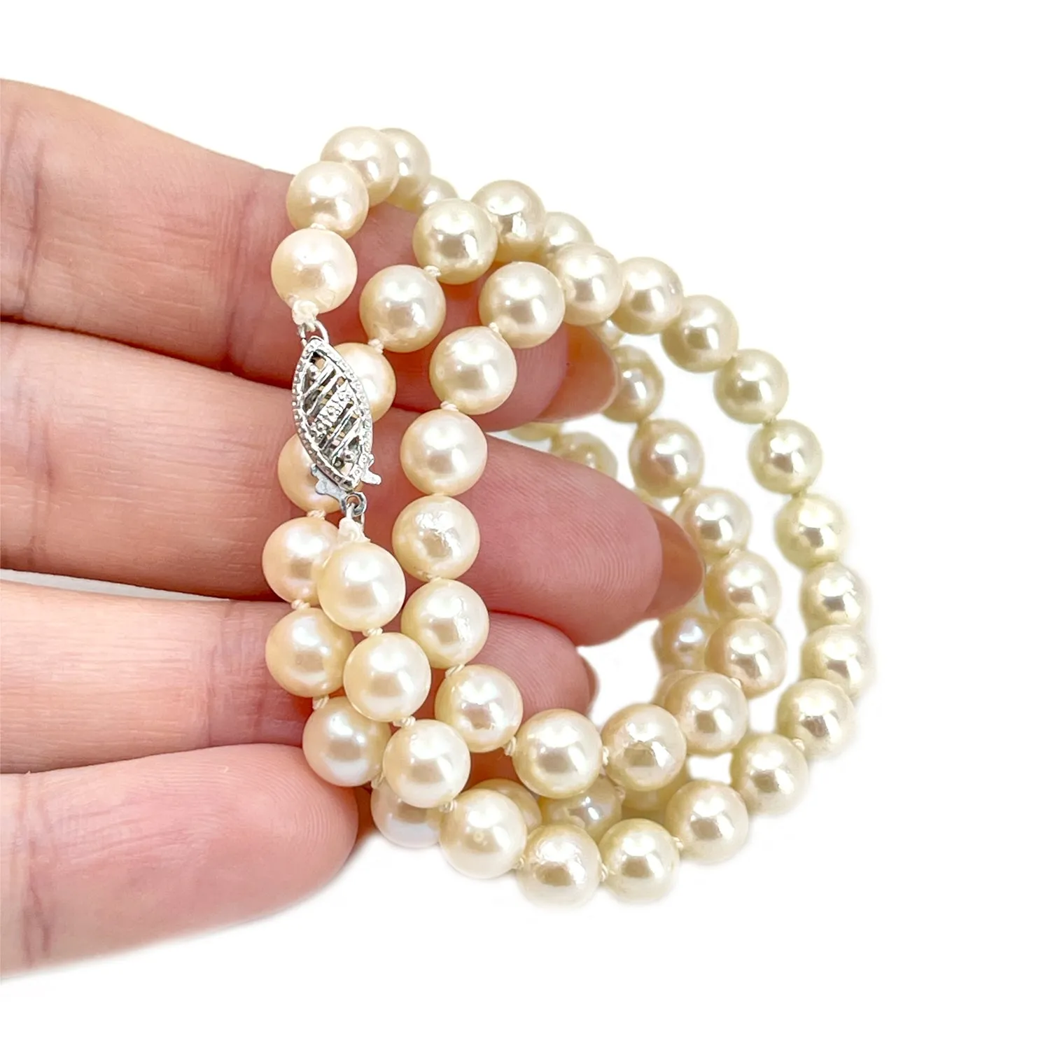 Modernist Choker Japanese Saltwater Cultured Akoya Pearl Necklace Original Leather Case- 14K White Gold 15.50 Inch
