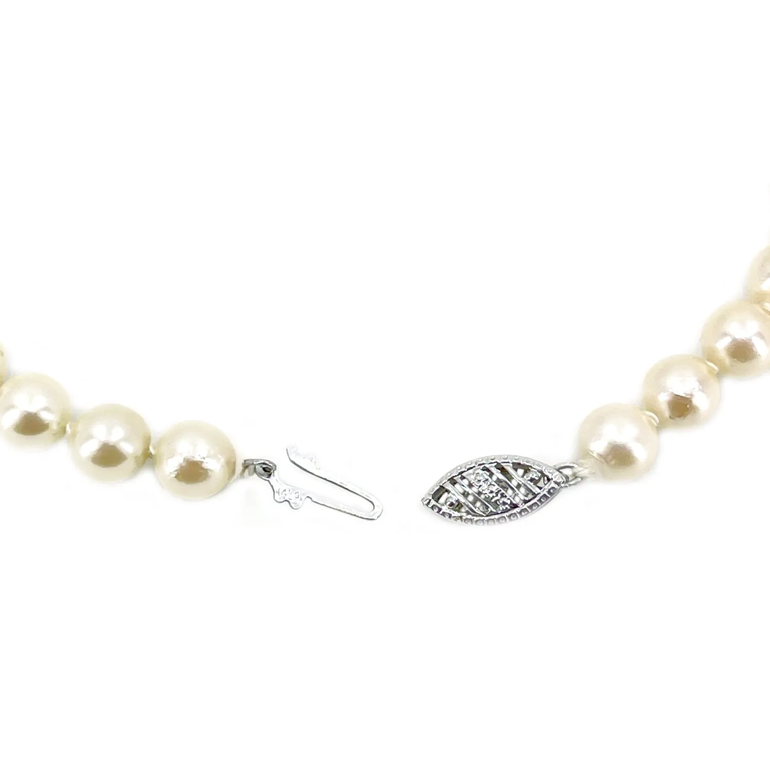 Modernist Choker Japanese Saltwater Cultured Akoya Pearl Necklace Original Leather Case- 14K White Gold 15.50 Inch