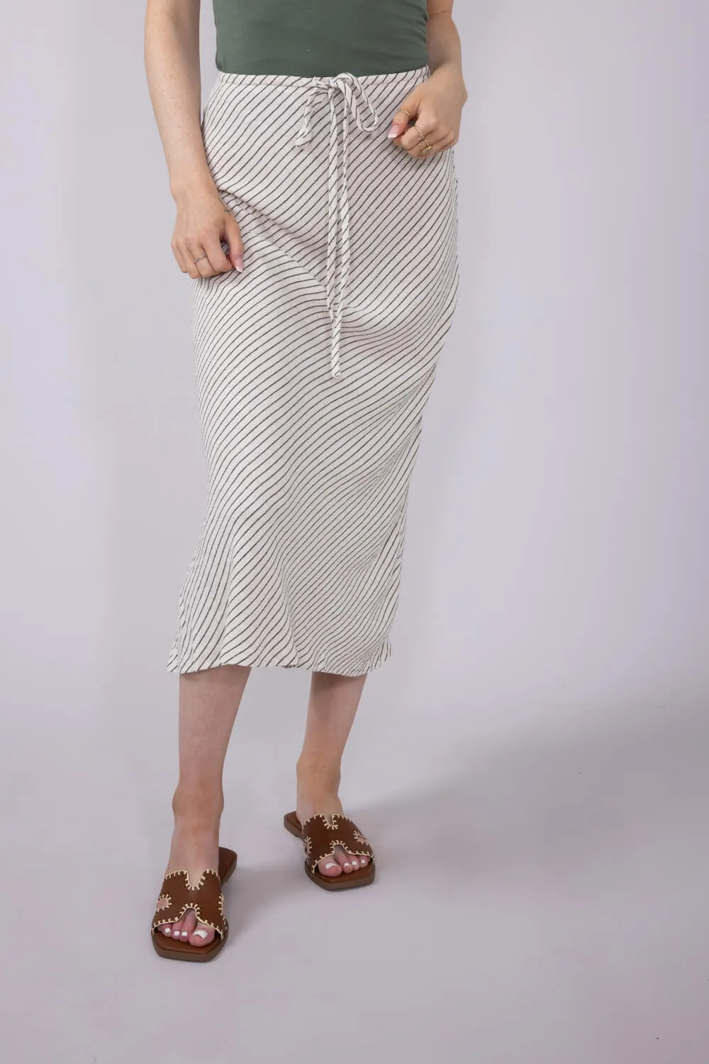 Mustard Seed Drawstring Waist Slit A-Line Skirt for Women in Oatmeal | S24281-OATMEAL