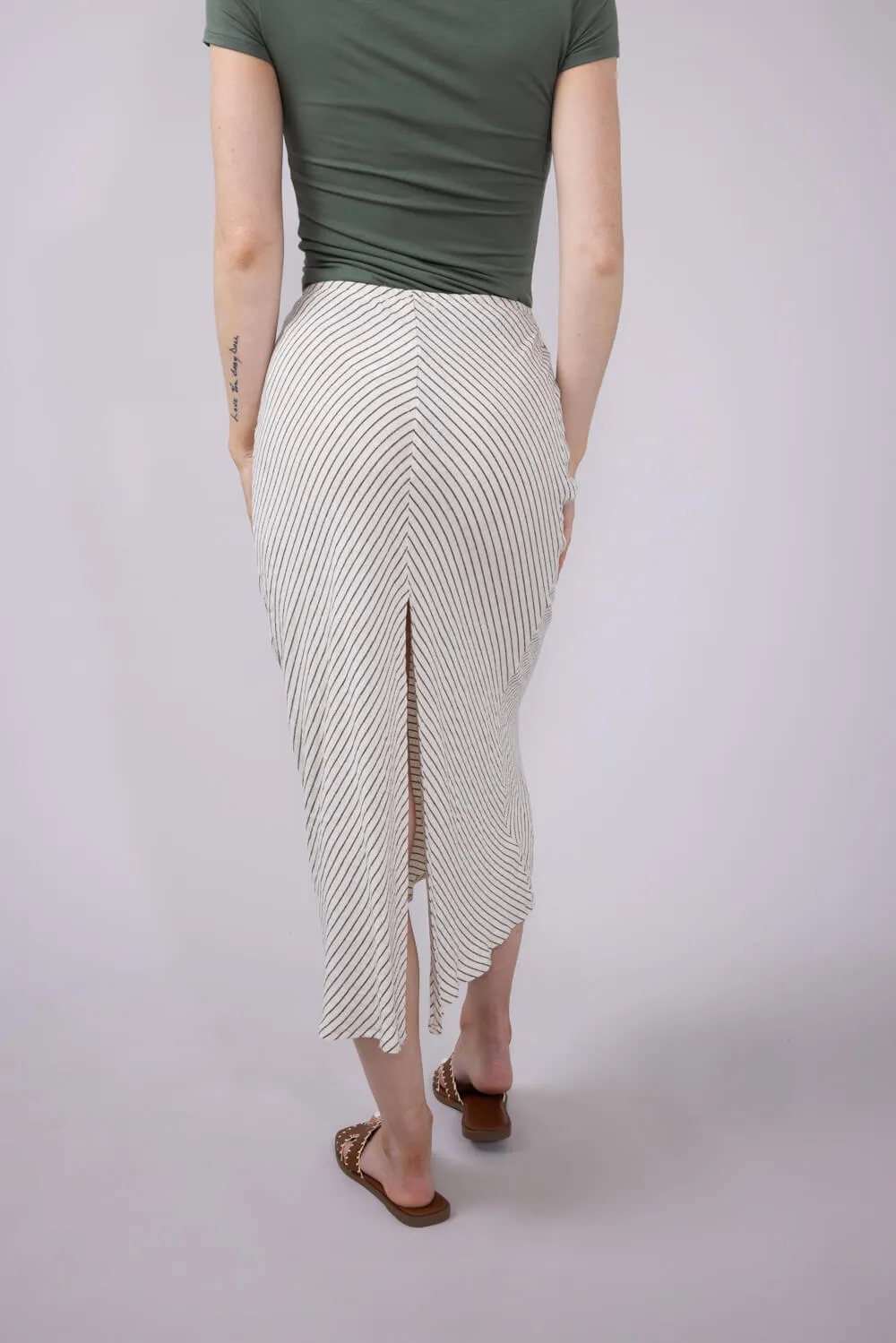 Mustard Seed Drawstring Waist Slit A-Line Skirt for Women in Oatmeal | S24281-OATMEAL