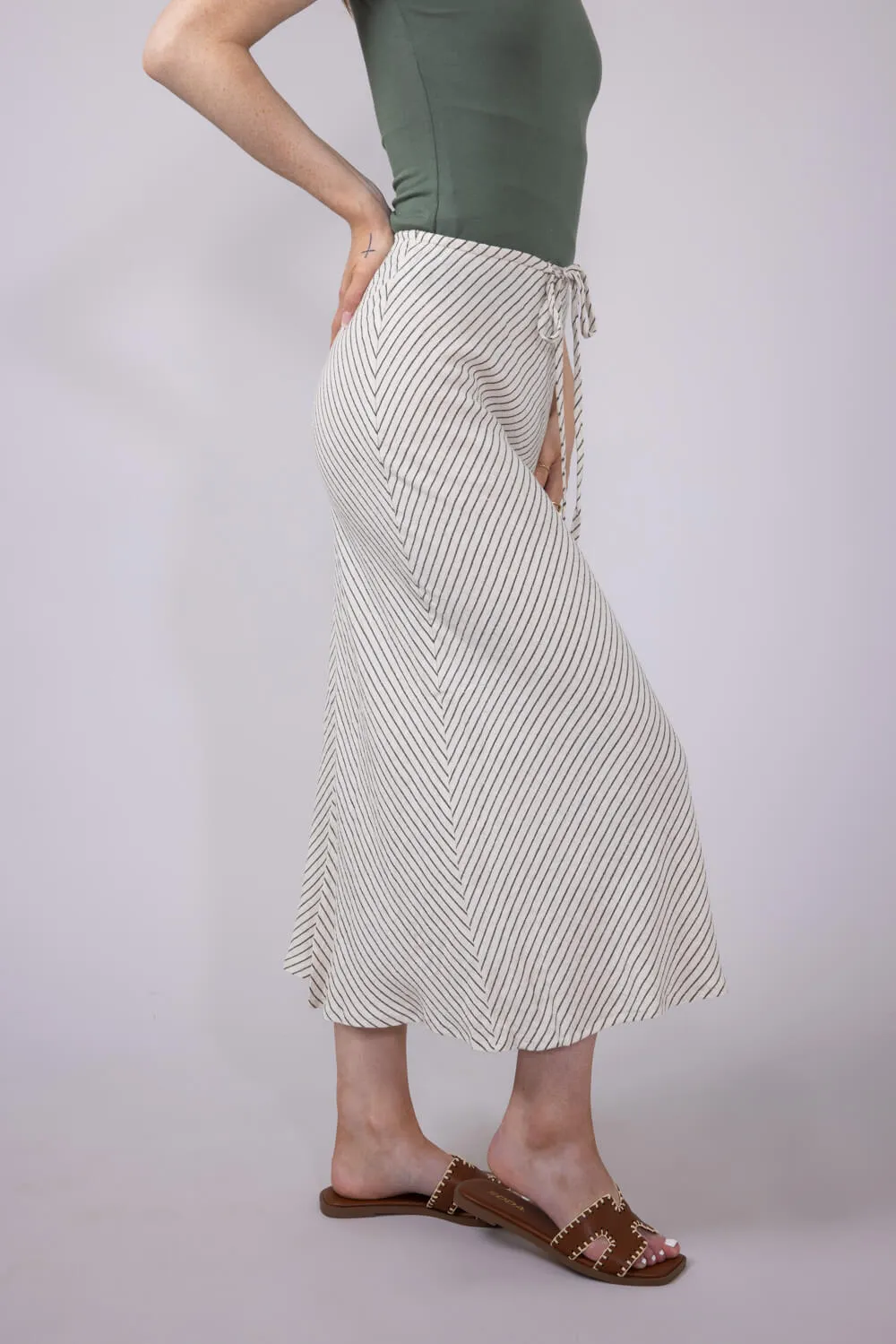 Mustard Seed Drawstring Waist Slit A-Line Skirt for Women in Oatmeal | S24281-OATMEAL