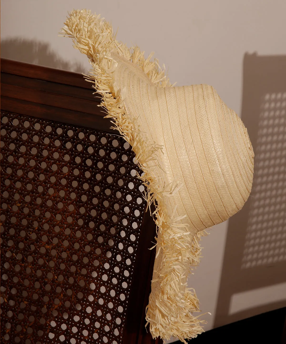 Naufrago Hat in Raffia and Leather
