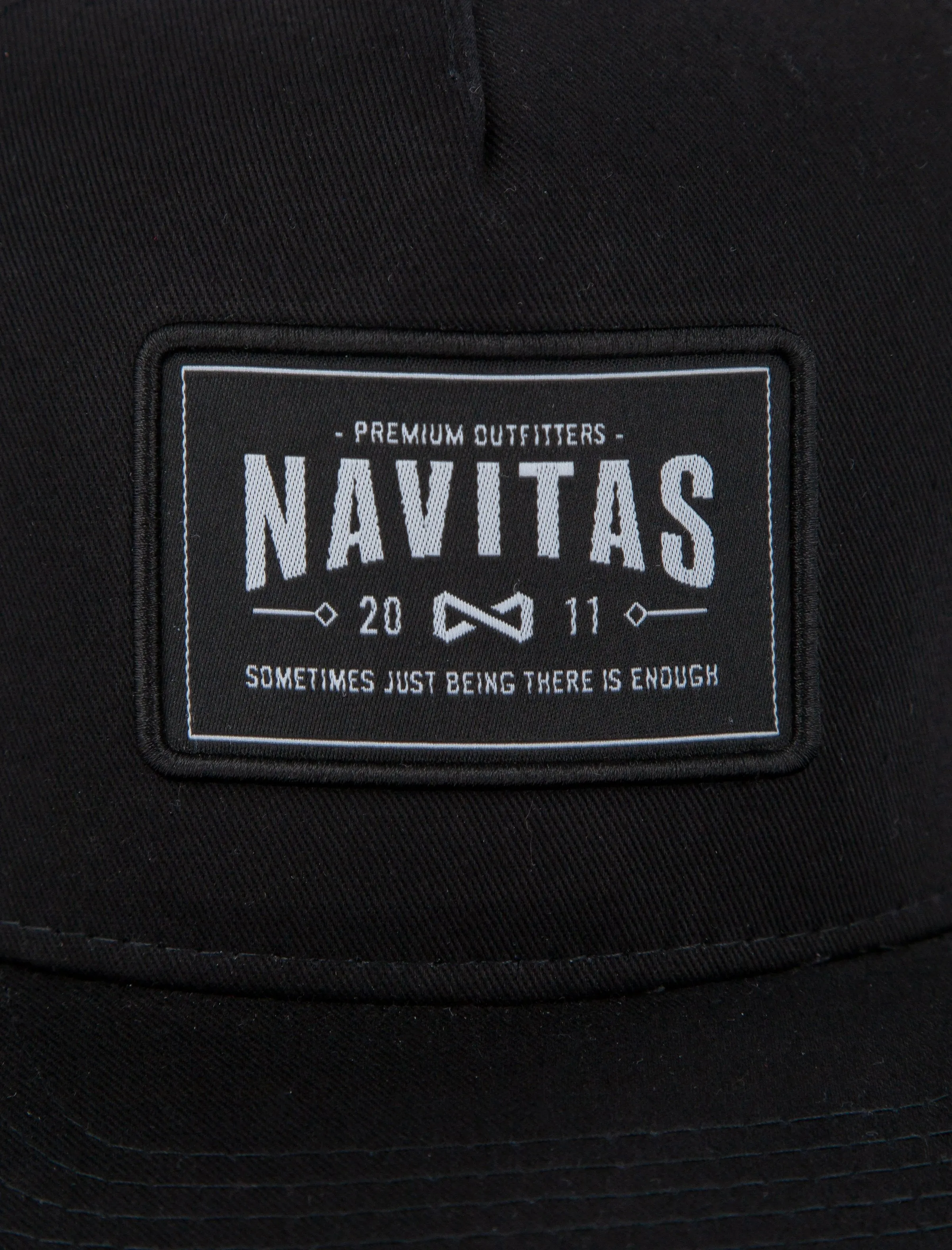 Navitas MFG Snapback Black Camo