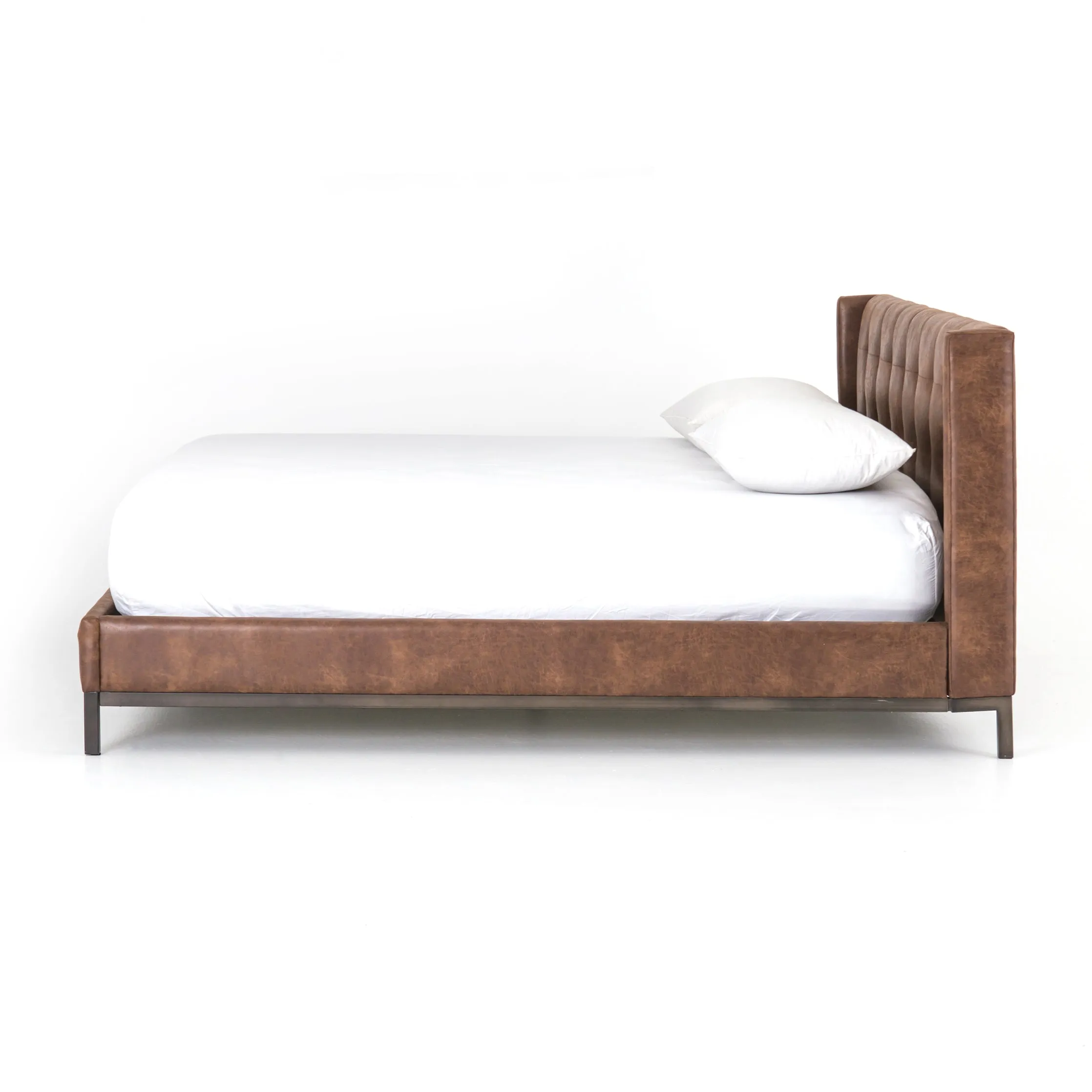 Newhall Bed