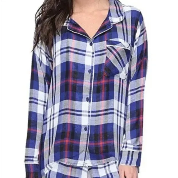 NWT Plush Ultra Soft Red Blue Plaid Pajama Set Size Small