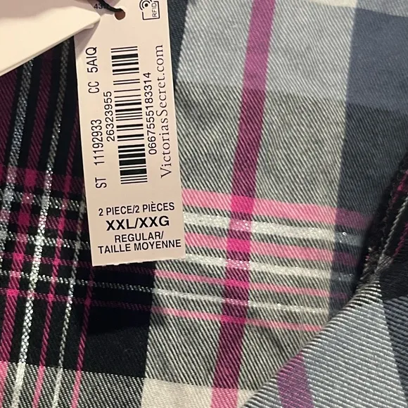 NWT Victoria’s Secret plaid 2-piece pajama set
