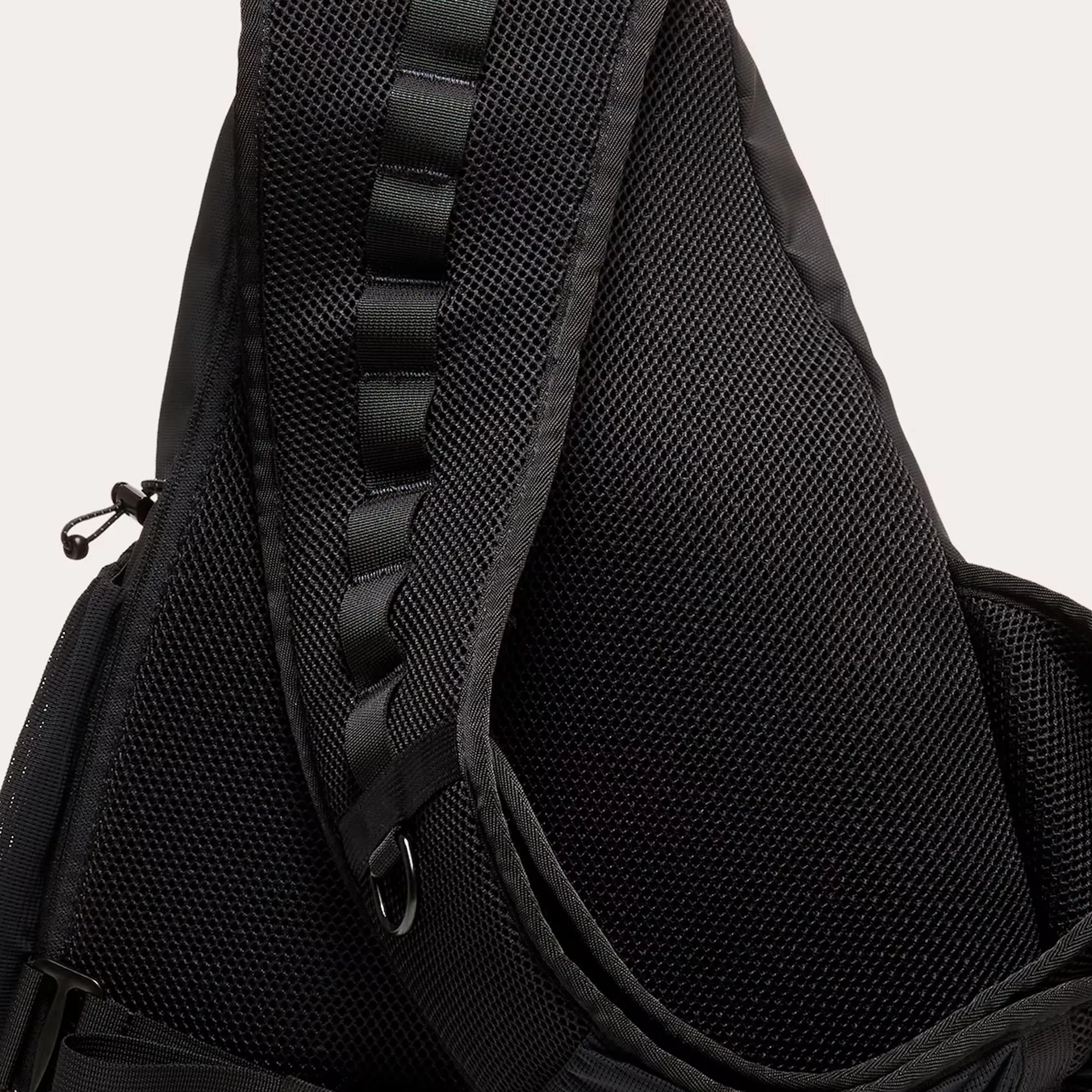 Oakley Mens Latitude Sling Backpack