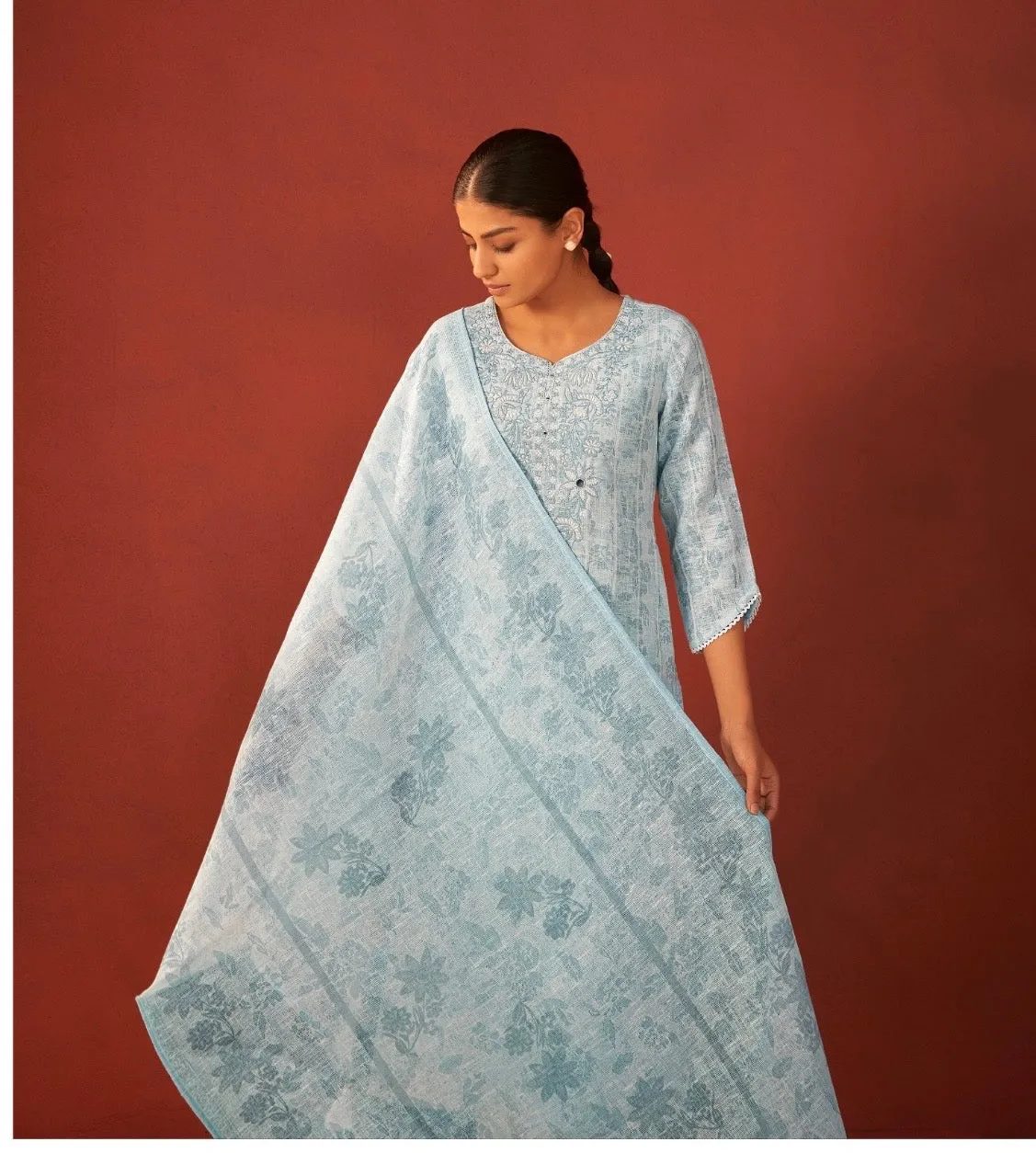 Powder blue linen duppata set