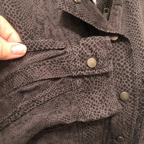 Rails Collins Jet Cobra Short Linen Blend Jacket In Jet XS Black Grey Pockets