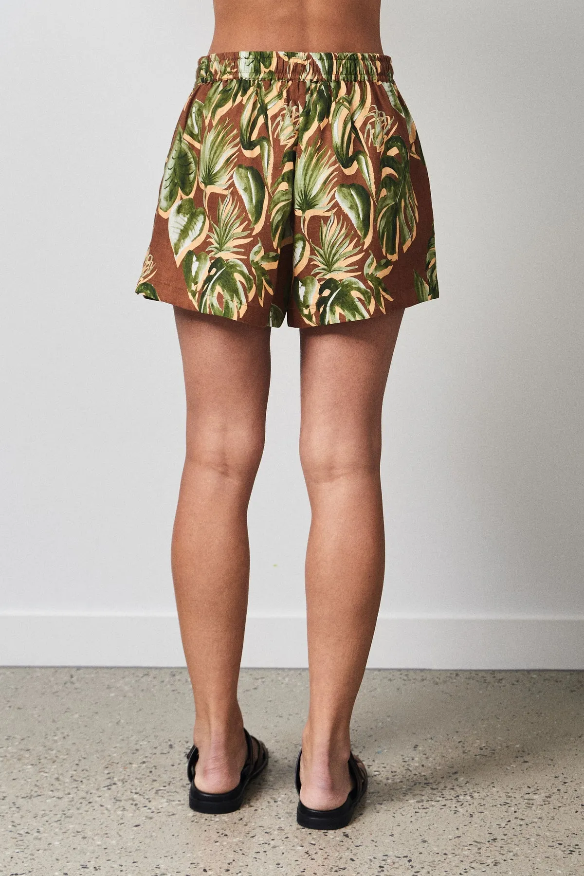 Ralf Studios - Teatree Short Monstera Olive Tan
