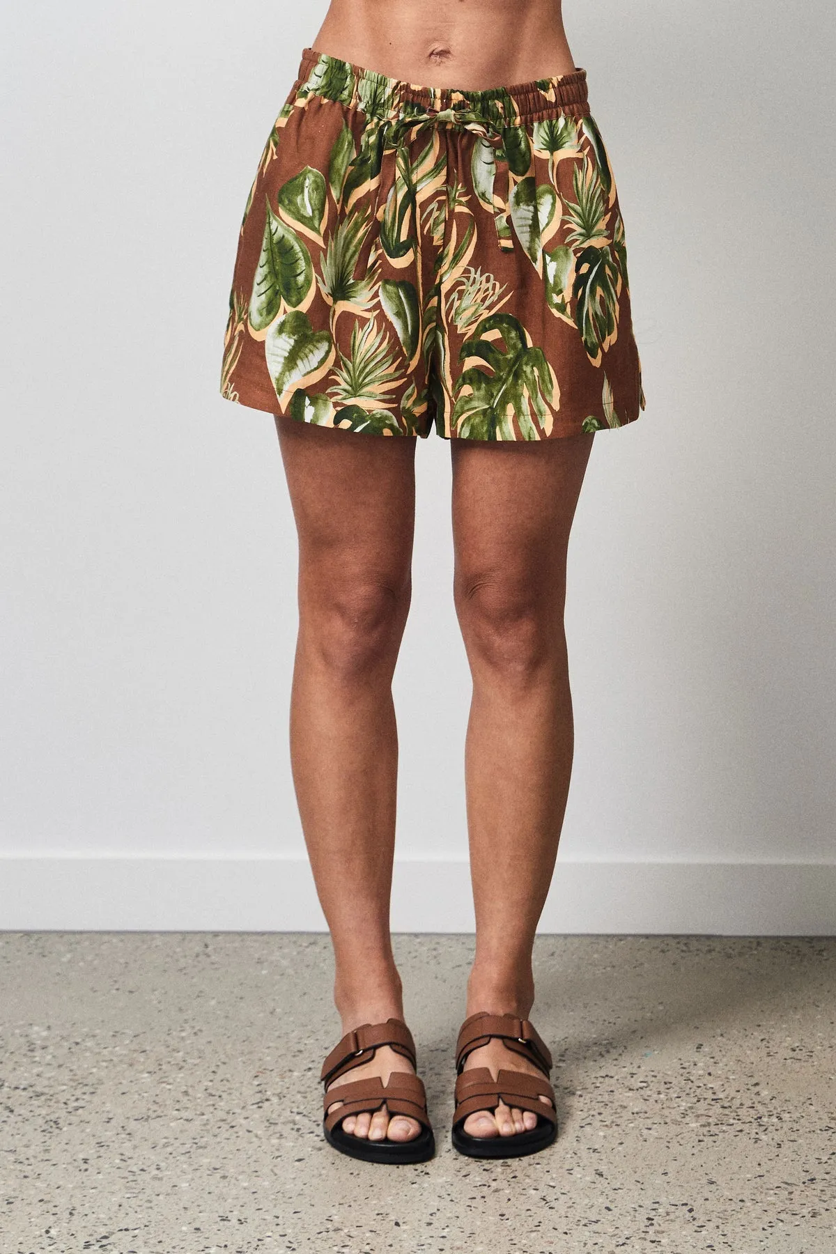 Ralf Studios - Teatree Short Monstera Olive Tan