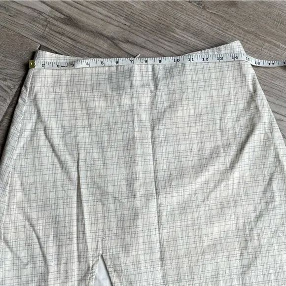 Rowie Mini Skirt Front Slit Off White Color Gray Grid Pattern Linen Blend SZ S