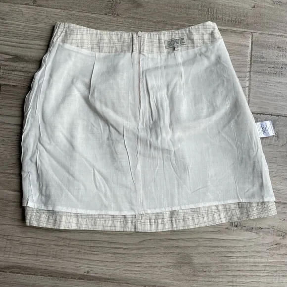 Rowie Mini Skirt Front Slit Off White Color Gray Grid Pattern Linen Blend SZ S